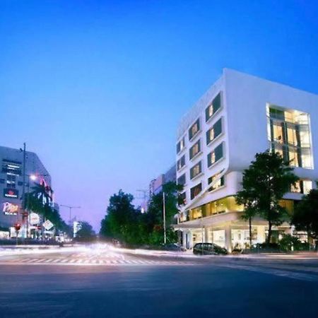 Maxone Premier Melawai Otel Cakarta Dış mekan fotoğraf