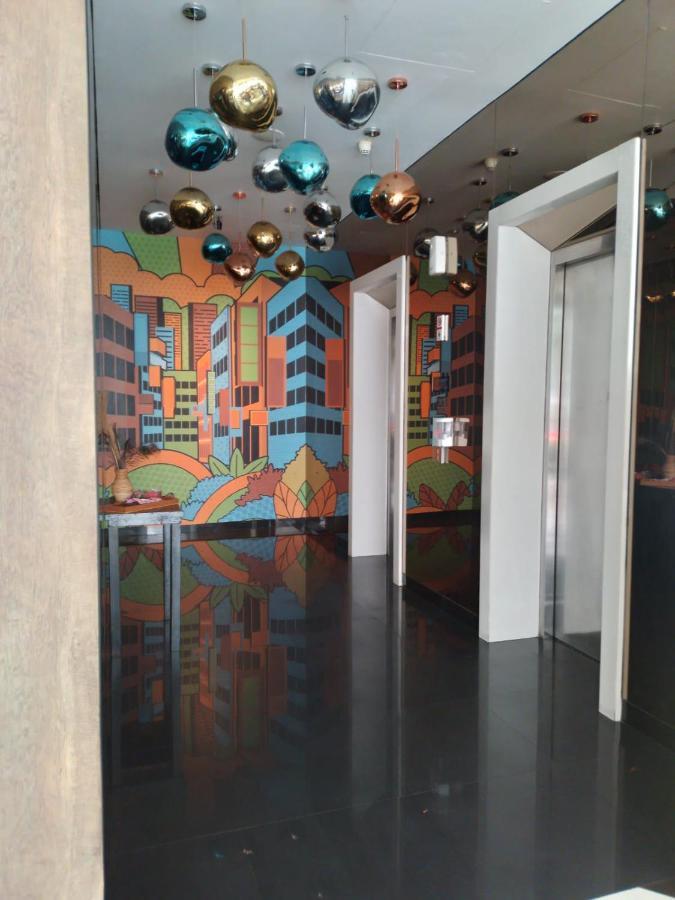 Maxone Premier Melawai Otel Cakarta Dış mekan fotoğraf