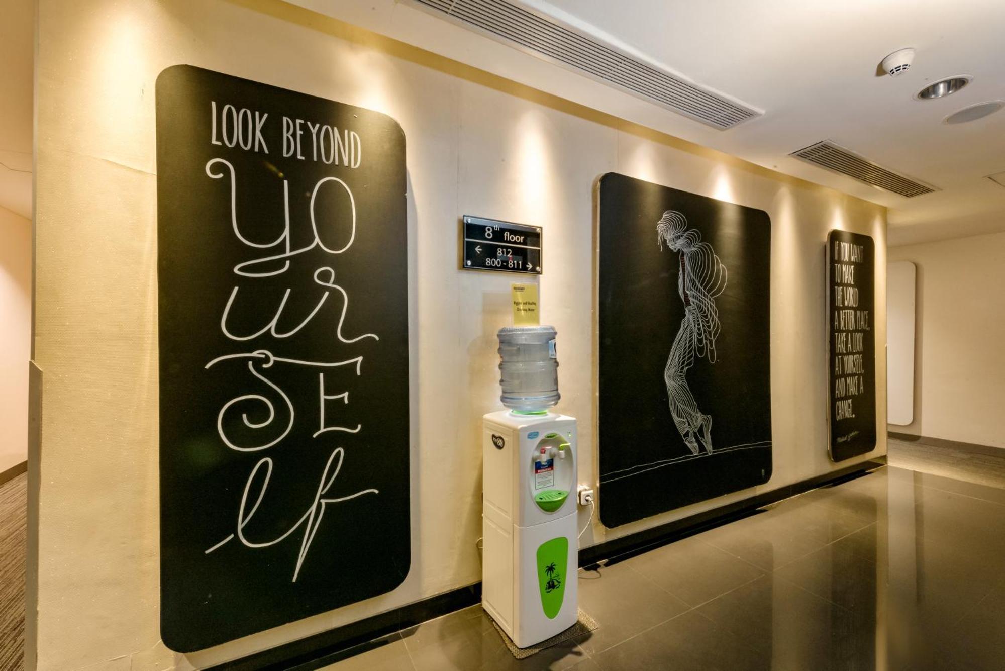 Maxone Premier Melawai Otel Cakarta Dış mekan fotoğraf