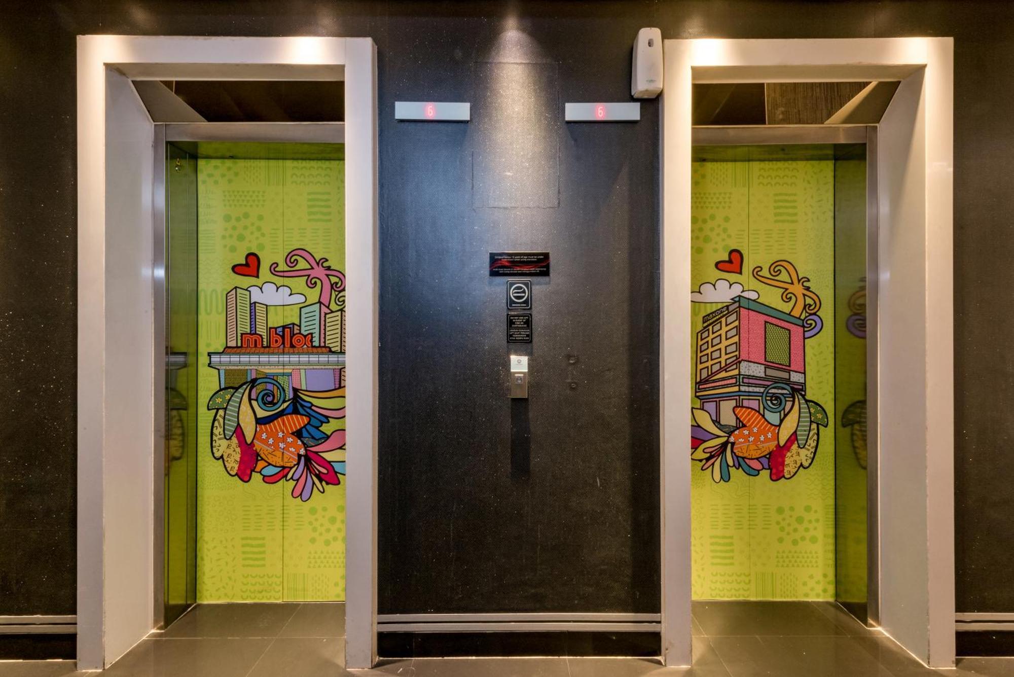 Maxone Premier Melawai Otel Cakarta Dış mekan fotoğraf